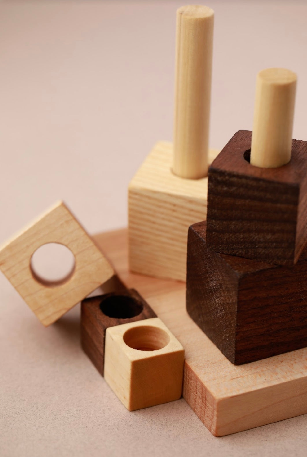 Puzzle, Square Stacking
